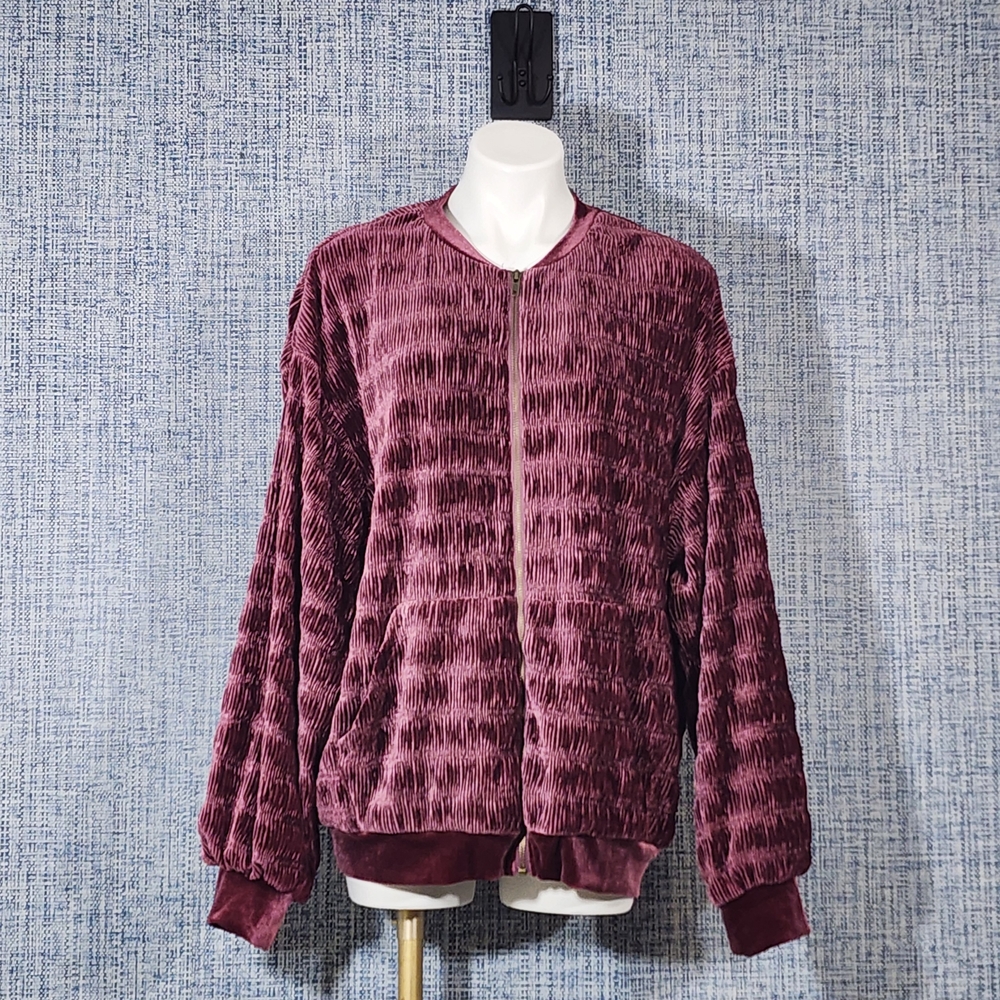 Velvet Textured Zip Front Jacket| Burgundy Plush Bomber Style| Cozy Chic| SizeL